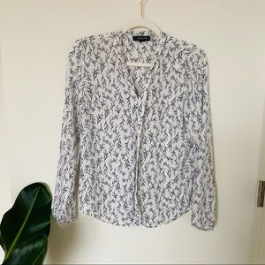 Cute Floral blouse!